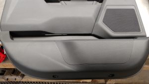 SCRATCH 2024 Ford F150 5.0L OEM Front & Rear Interior Door Trim Panels - Image 12