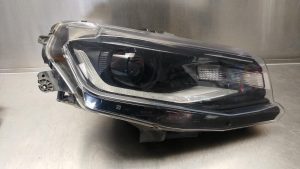 2016-2024 Chevrolet Camaro SS OEM Right Passenger Headlight Lamp HID 84152930 84364824