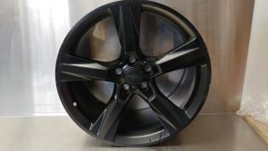 SCRATCH 2016-2018 Chevrolet Camaro OEM Rear 20x9.5" 5x120mm 5 Spoke Wheel Black 22998081 23434147