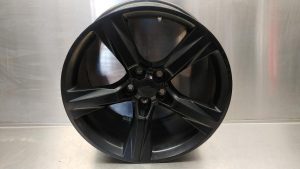 SCRATCH 2016-2018 Chevrolet Camaro OEM Rear 20x9.5" 5x120mm 5 Spoke Wheel Black 22998081 23434147