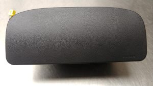 2003-2006 Chevrolet SSR OEM Right Passenger Side Dash Air Bag 15147281 - Image 2